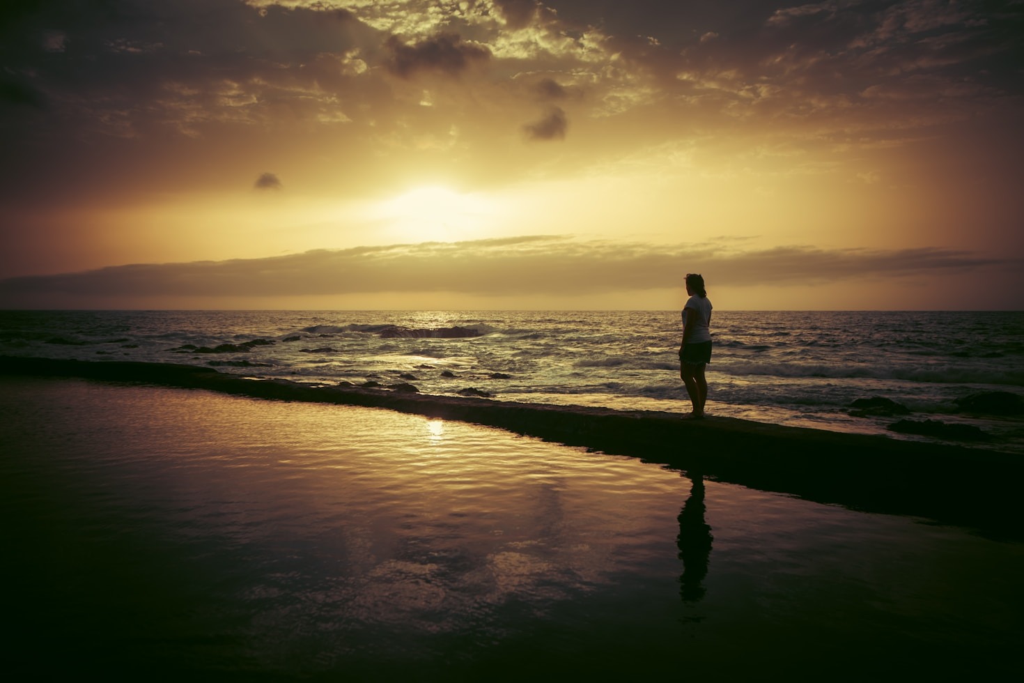 How to Build a Self-Sufficient Mindset